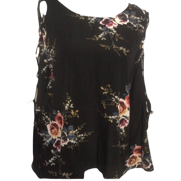 ❌DONATED❌Black Floral Print Lace Up Bell Sleeve Top - Picture 6 of 10
